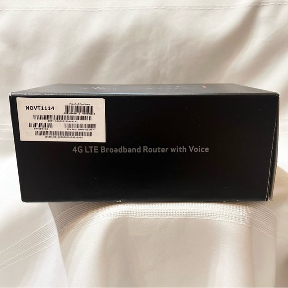 Verizon Novatel 4Gβ LTE Broadband Wireless Router with Voice Model T1114 EUC - Picture 9 of 13